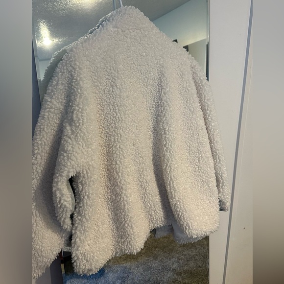 Sherpa Jean jacket - Picture 2 of 3